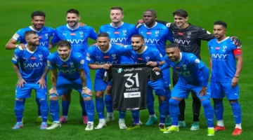 صفقة مفاجئة.. رحيل نجم الزعيم إلى الهلال خلال ساعات